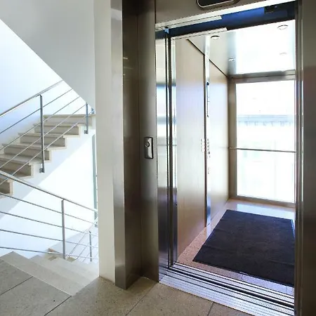 Solar - Liberty Square Apartment *
